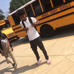 Meet your Posher, Hakeem